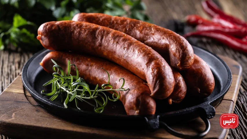 طرز تهیه سوسیس خانگی دودی