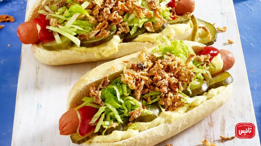 کالری یک ساندویچ هات داگ با قارچ و پنیر